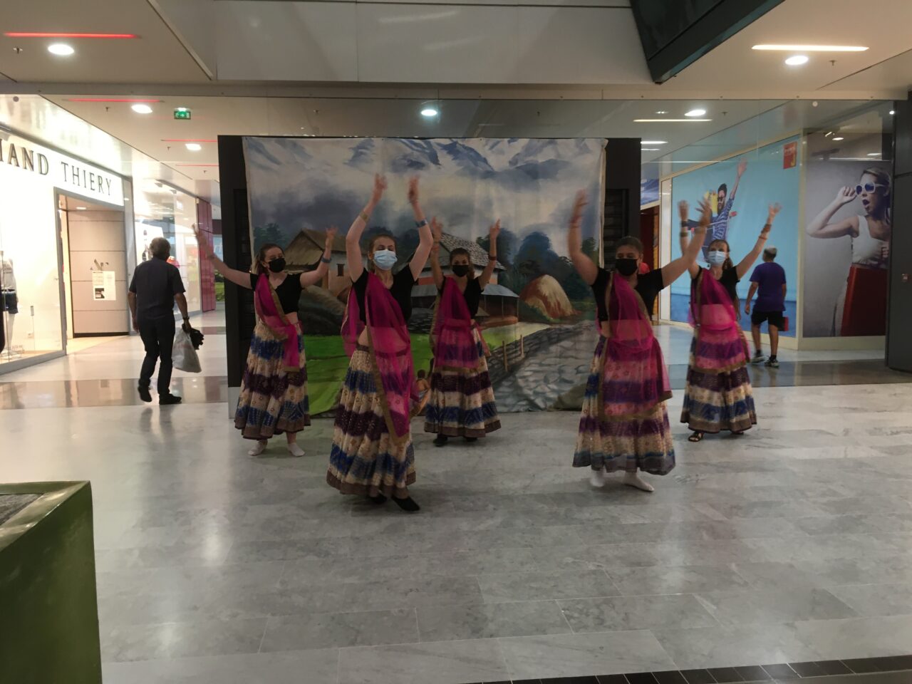Keta Kéti, L'Himalaya à Porte Jeune